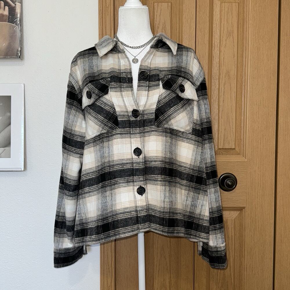 BB Dakota By Steve Madden Flannel Shacket Women's Plus Size XXL Tan Black Button